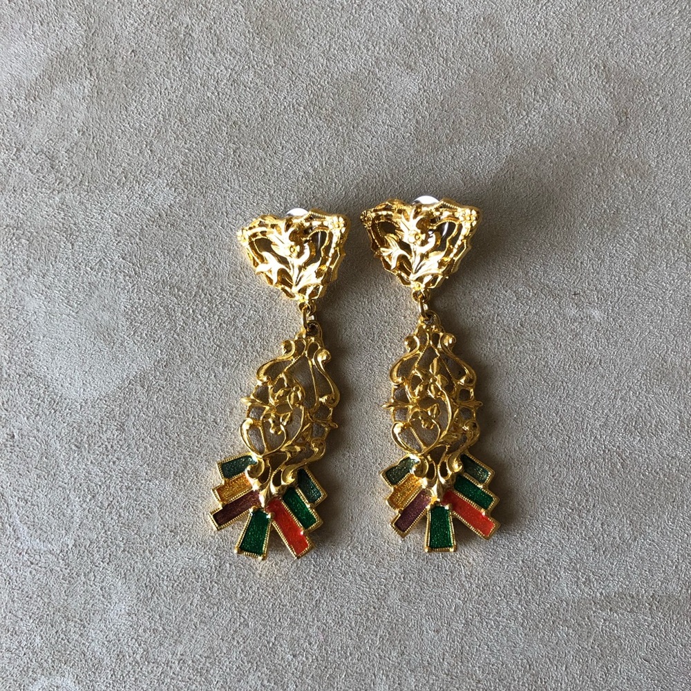 Vintage Elle dangling earrings